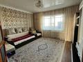 4-комнатная квартира · 80 м² · 4/6 этаж, Асылбек 95 за 32 млн ₸ в Жезказгане — фото 3