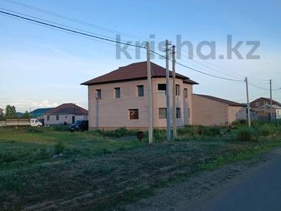 Отдельный дом · 7 комнат · 300 м² · 31 сот., Кенесарыхана за 34 млн ₸ в Караоткеле
