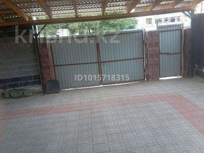 Отдельный дом · 3 комнаты · 85 м² · 4 сот., мкр 6-й градокомплекс, Галиевой 25 — Кошкарбаева за 55 млн ₸ в Алматы, Алатауский р-н