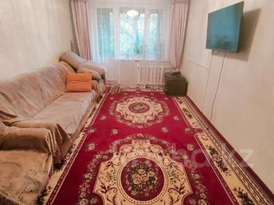 2-комнатная квартира · 45 м² · 4/5 этаж, 6-МКР за 11.5 млн 〒 в Таразе