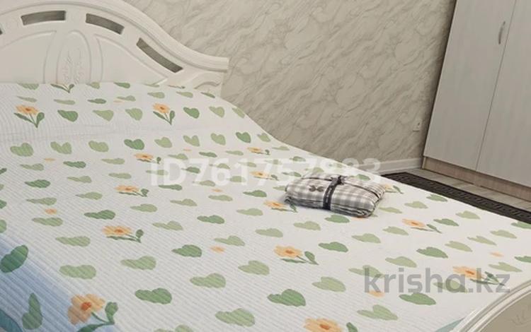 1-бөлмелі пәтер · 43 м² · 1/10 қабат, Амангельды — Амангельды Лесная, бағасы: 2 500 〒 в Павлодаре — фото 2