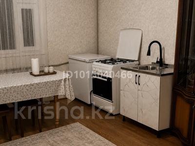 Отдельный дом · 2 комнаты · 54 м² · 6 сот., мкр Кайрат, Ул. Нысанбек Торекулова 24 — Хмельницкий->Нысанбек Торекулов за 300 000 ₸ в Алматы, Турксибский р-н