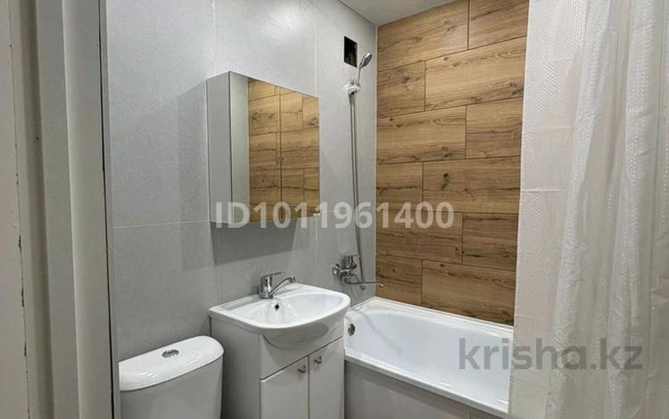 2-комнатная квартира · 50 м² · 4/5 этаж, Просп. Нурсултана Назарбаева 38 за 15 000 ₸ в Усть-Каменогорске, Ульбинский — фото 2