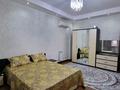 2-бөлмелі пәтер · 80 м² · 1/9 қабат, Валиханова 13-21, бағасы: 300 000 ₸ в Атырау