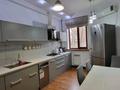 2-бөлмелі пәтер · 80 м² · 1/9 қабат, Валиханова 13-21, бағасы: 300 000 ₸ в Атырау — фото 7