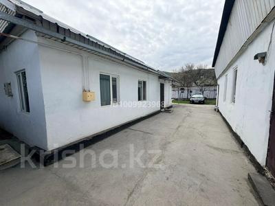 Отдельный дом · 5 комнат · 120 м² · 7.31 сот., мкр Думан-1, Арыс 24 за 85 млн ₸ в Алматы, Медеуский р-н