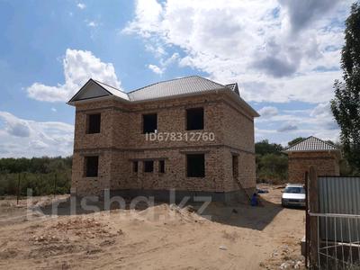 Жеке үй · 5 бөлме · 245 м² · 10 жүзд., Енбек 4, бағасы: 35 млн ₸ в 