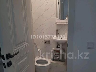 1-бөлмелі пәтер · 15 м² · 3/5 қабат, Кунаева 25 — Макатаева, бағасы: 18 000 ₸ в Алматы, Медеуский р-н