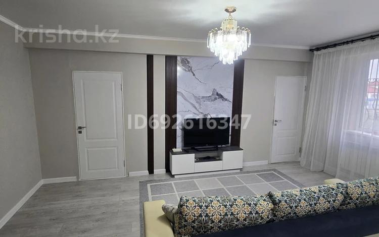 2-комнатная квартира, 60 м², 1/10 этаж, Байгазиева 35 Б — За центральной Казпочтой за 32 млн 〒 в Каскелене — фото 9