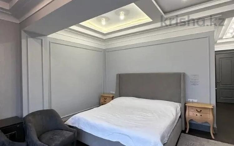 4-комнатная квартира · 166 м² · 6/10 этаж, Кабанбай Батыра 15 за 168 млн ₸ в Алматы, Медеуский р-н — фото 19