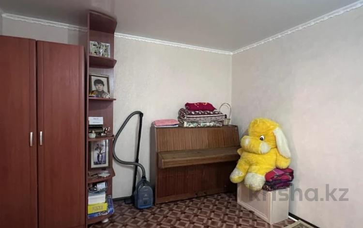 1-бөлмелі пәтер · 34 м² · 5/6 қабат, мкр 12, бағасы: 11 млн ₸ в Актобе — фото 2