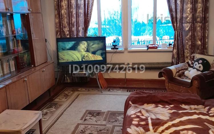 3-бөлмелі пәтер · 64 м² · 1/2 қабат, Некрасова 68/2, бағасы: 7.5 млн ₸ в Серебрянске — фото 18
