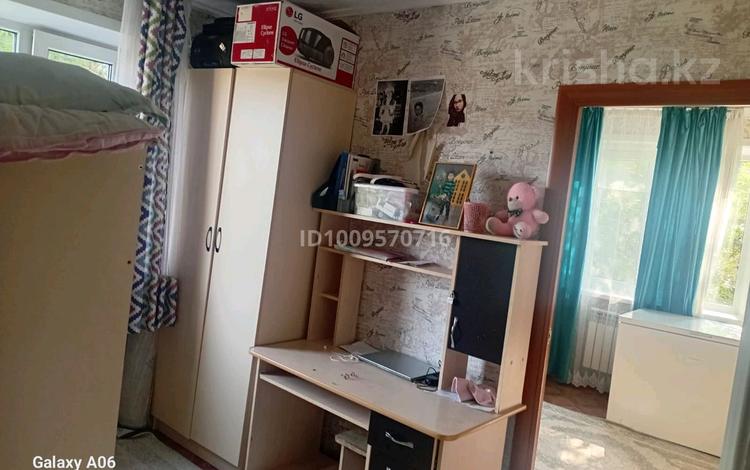 3-комнатная квартира · 63 м² · 3/5 этаж, Майкудук, Майкудук, 16й микрорайон — Тд. Реал за 16 млн 〒 в Караганде, Алихана Бокейханова р-н — фото 2