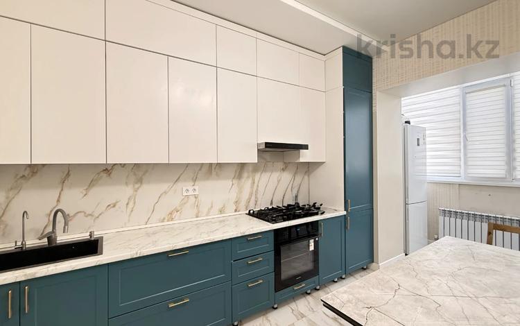 3-комнатная квартира · 87 м² · 1/5 этаж, мкр. Алтын орда за 44 млн ₸ в Актобе — фото 4