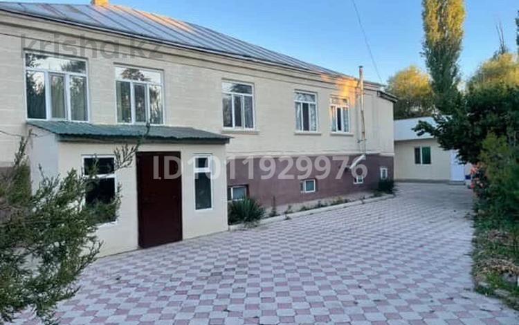 1-бөлмелі пәтер · 15 м², ул. Шынкожи Омарова 53, бағасы: 6 000 ₸ в Жамбылской обл. — фото 2