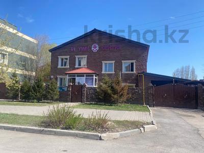 Часть дома • 10 комнат • 320 м² • 10 сот., Мустафина 16 за 160 млн 〒 в Астане, Алматы р-н