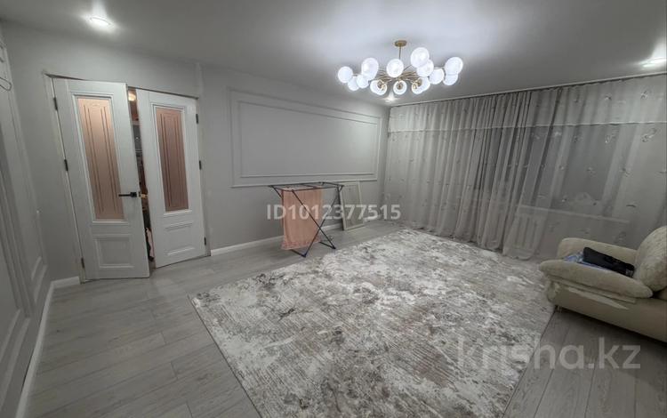3-комнатная квартира · 82 м² · 4/9 этаж, ул. Карбышева 12 за 29.5 млн ₸ в Караганде — фото 2
