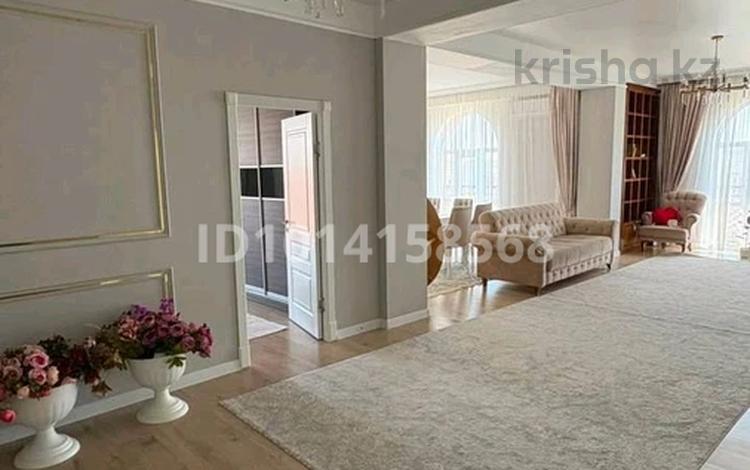10-комнатная квартира · 800 м² · 14/14 этаж, 17-й мкр, 17-ш/а. 8 за 150 000 ₸ в Актау — фото 2
