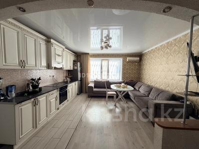2-бөлмелі пәтер · 58 м² · 2/9 қабат, Первомайская 37, бағасы: 24.5 млн ₸ в Семее