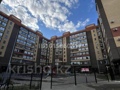 2-бөлмелі пәтер · 75 м² · 2/9 қабат, Абая 244, бағасы: 350 000 ₸ в Уральске