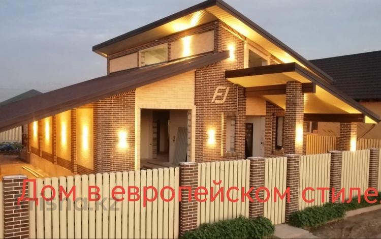 Отдельный дом • 4 комнаты • 161 м² • 6 сот., Айнаколь 438 за 55 млн 〒 в Каскелене — фото 2