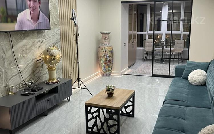 3-комнатная квартира · 100 м² · 10/10 этаж, мкр. Алтын орда, Санкибай батыра 40в за 35 000 ₸ в Актобе — фото 2