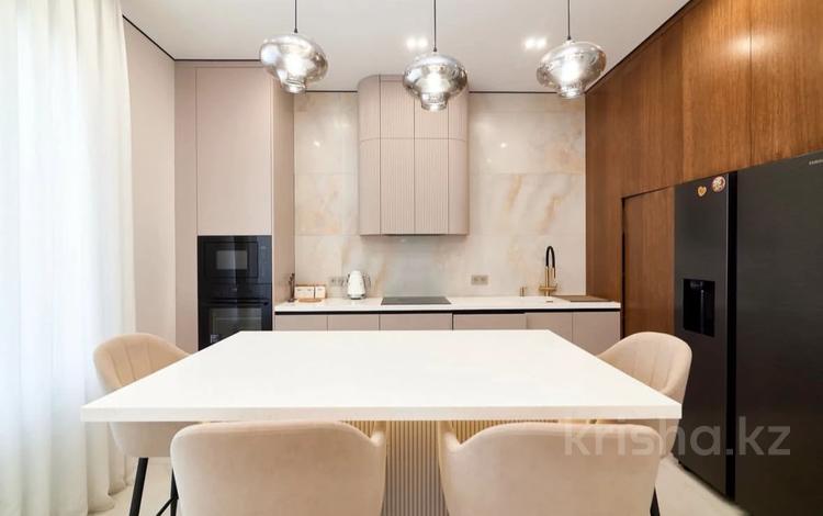 2-бөлмелі пәтер · 70 м² · 8/9 қабат, проспект Мангилик Ел 41, бағасы: 400 000 ₸ в Астане, Есильский р-н — фото 2