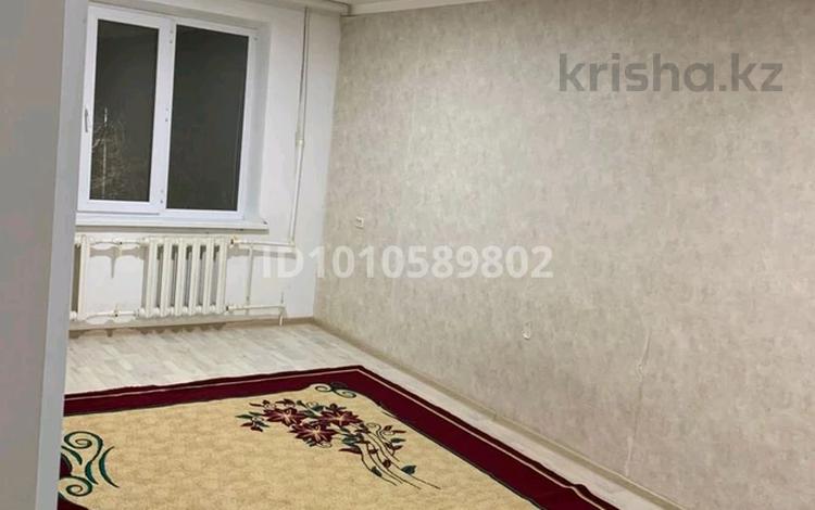 2-бөлмелі пәтер · 50 м² · 3/5 қабат, Авиагородок 19 — Возле школы 29, бағасы: 120 000 〒 в Актобе, мкр Авиагородок — фото 2