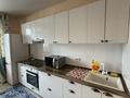 2-бөлмелі пәтер · 65 м² · 12/12 қабат, мкр Акбулак, Дарабоз 1-83, бағасы: 300 000 ₸ в Алматы, Алатауский р-н