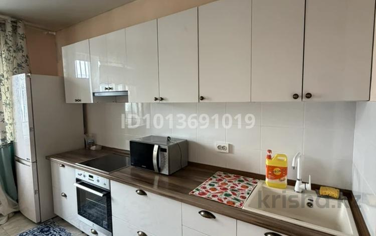 2-бөлмелі пәтер · 65 м² · 12/12 қабат, мкр Акбулак, Дарабоз 1-83, бағасы: 300 000 ₸ в Алматы, Алатауский р-н — фото 14