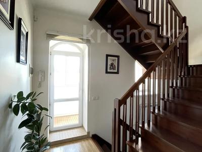 Жеке үй · 5 бөлме · 313.6 м² · 5 жүзд., Юго-Восток ш/а., Тургенева — Бухар Жырау , Дом оптики , Тц Таир, бағасы: 110 млн ₸ в Караганде, Казыбек би р-н