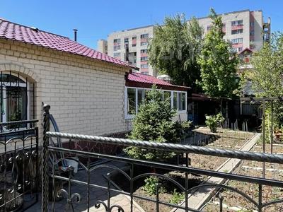 Отдельный дом · 5 комнат · 313.6 м² · 5 сот., мкр Юго-Восток, Тургенева — Бухар Жырау , Дом оптики , Тц Таир за 107 млн ₸ в Караганде, Казыбек би р-н