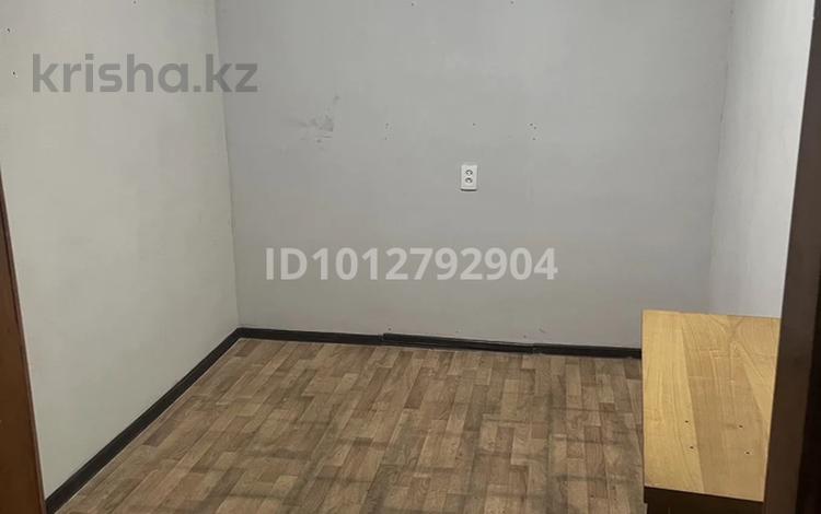 Кеңселер · 10 м², бағасы: 40 000 ₸ в Семее — фото 2