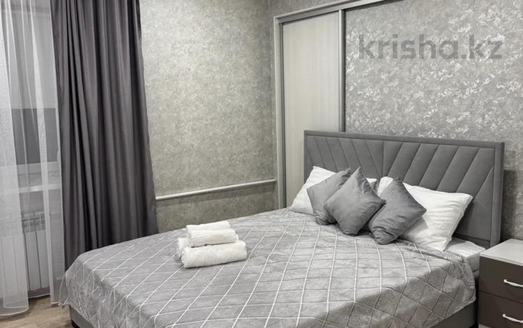 1-бөлмелі пәтер · 32 м² · 2/4 қабат, Кайсенова 84, бағасы: 13 000 ₸ в Усть-Каменогорске — фото 2