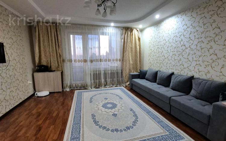 4-комнатная квартира · 85 м² · 6/9 этаж, мкр Юго-Восток, мкр Юго-Восток, мкр Степной 1 4/37 за 30 млн ₸ в Караганде, Казыбек би р-н — фото 2