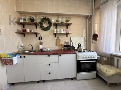 2-комнатная квартира · 60 м² · 7/9 этаж, Абая 127 за 300 000 ₸ в Алматы