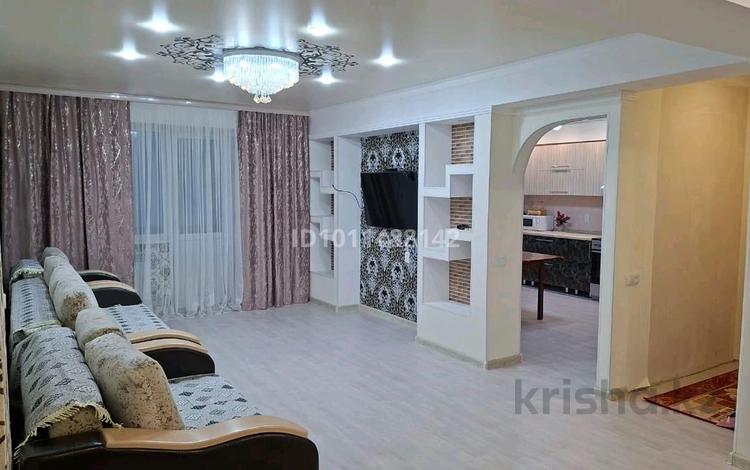3-комнатная квартира · 92.3 м² · 2/9 этаж, Пр. Есенберлина 2/2 за 40 млн ₸ в Усть-Каменогорске, Меновное — фото 2