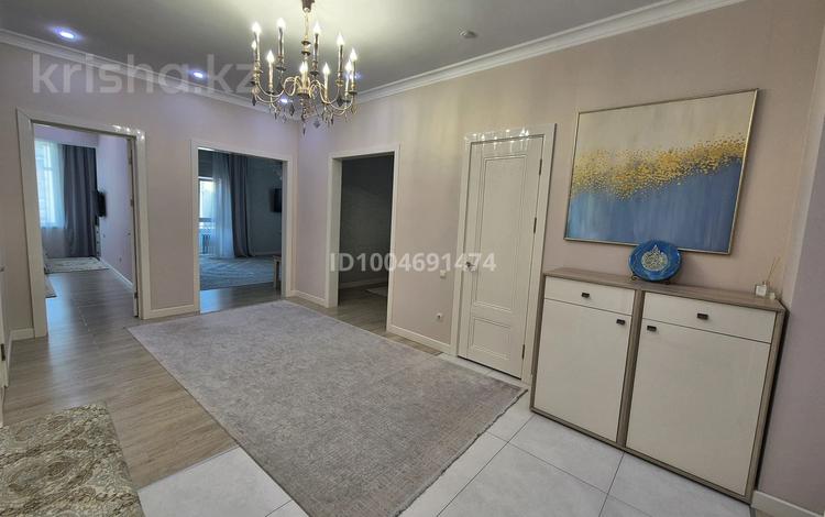 4-бөлмелі пәтер · 140 м² · 4/10 қабат, 18А мкр 1, бағасы: 800 000 ₸ в Актау — фото 2