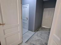 2-комнатная квартира · 80 м² · 1/3 этаж, Батырбекова 5 за 25 000 〒 в Туркестане