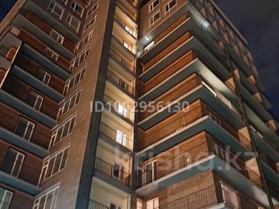 1-бөлмелі пәтер · 50 м² · 9/12 қабат, Тохтарова 57, бағасы: 40.5 млн ₸ в Усть-Каменогорске, Ульбинский