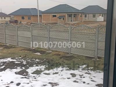 Отдельный дом · 4 комнаты · 100 м² · 6 сот., Район новой школы — Район новой школы за 37 млн 〒 в Талдыбулаке