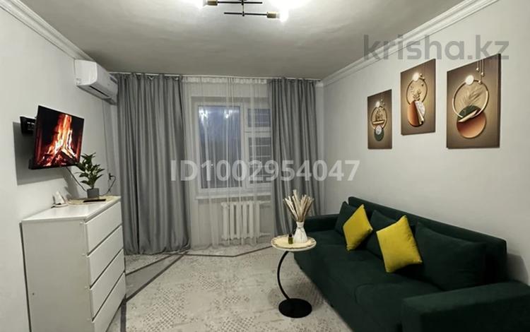 2-комнатная квартира · 54 м² · 4/5 этаж, 3-й квартал — Возле старого базара за 17 000 ₸ в  — фото 24