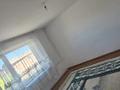 2-комнатная квартира · 51.6 м² · 2/5 этаж, Пришахтинск, Кемеровская 113 за 15 млн ₸ в Караганде, Алихана Бокейханова р-н — фото 3