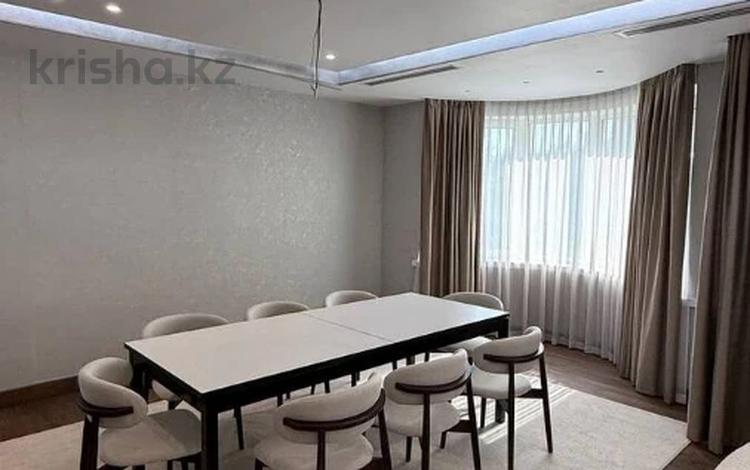 3-бөлмелі пәтер · 150 м² · 4/5 қабат, Фурманова 67, бағасы: 210 млн ₸ в Алматы, Бостандыкский р-н — фото 16