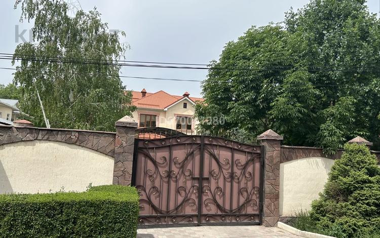 Отдельный дом · 5 комнат · 257 м² · 13.6 сот., Жолсеита Камбарова 55 за 150 млн ₸ в Таразе — фото 29