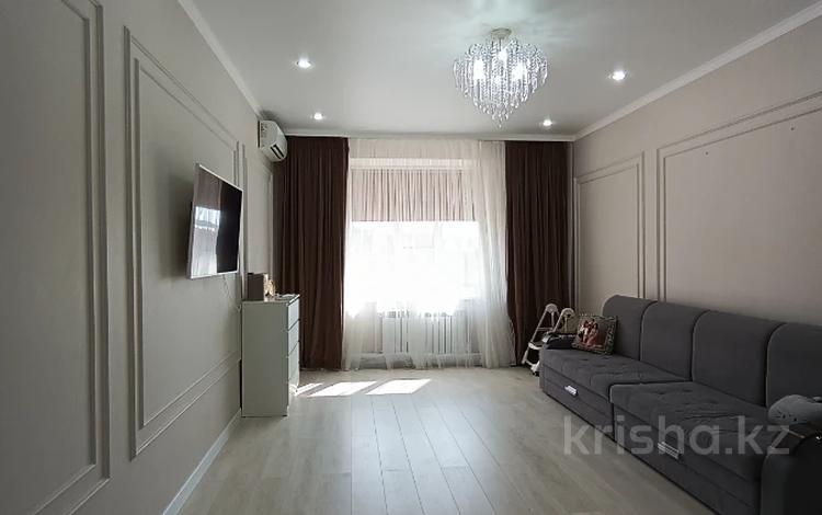 2-бөлмелі пәтер · 85.7 м² · 6/10 қабат, Алтын орда ш/а., Санкибай батыра, бағасы: 35 млн ₸ в Актобе, мкр. Алтын орда — фото 9