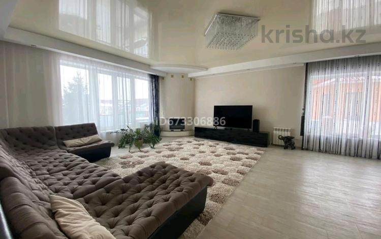 Отдельный дом · 5 комнат · 260 м² · 8 сот., мкр Кунаева, Асан Алаколь 9 — Солнечная за 60 млн ₸ в Уральске — фото 2