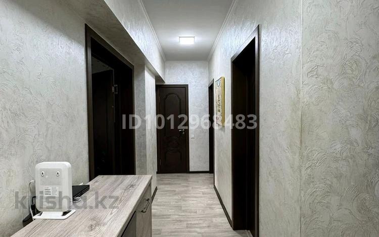 3-комнатная квартира · 71 м² · 5/5 этаж, мкр Орбита-2 — Навои Биржана за 57 млн ₸ в Алматы, Бостандыкский р-н — фото 2