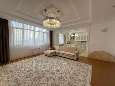 4-бөлмелі пәтер · 174.8 м² · 18/33 қабат, Байтурсынова 9, бағасы: 165 млн ₸ в Астане, Алматы р-н