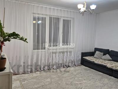 2-комнатная квартира · 66.7 м² · 3/9 этаж, мкр Мамыр-4 — между Саиной и Момышулы, ниже Шаляпина за 49.5 млн ₸ в Алматы, Ауэзовский р-н
